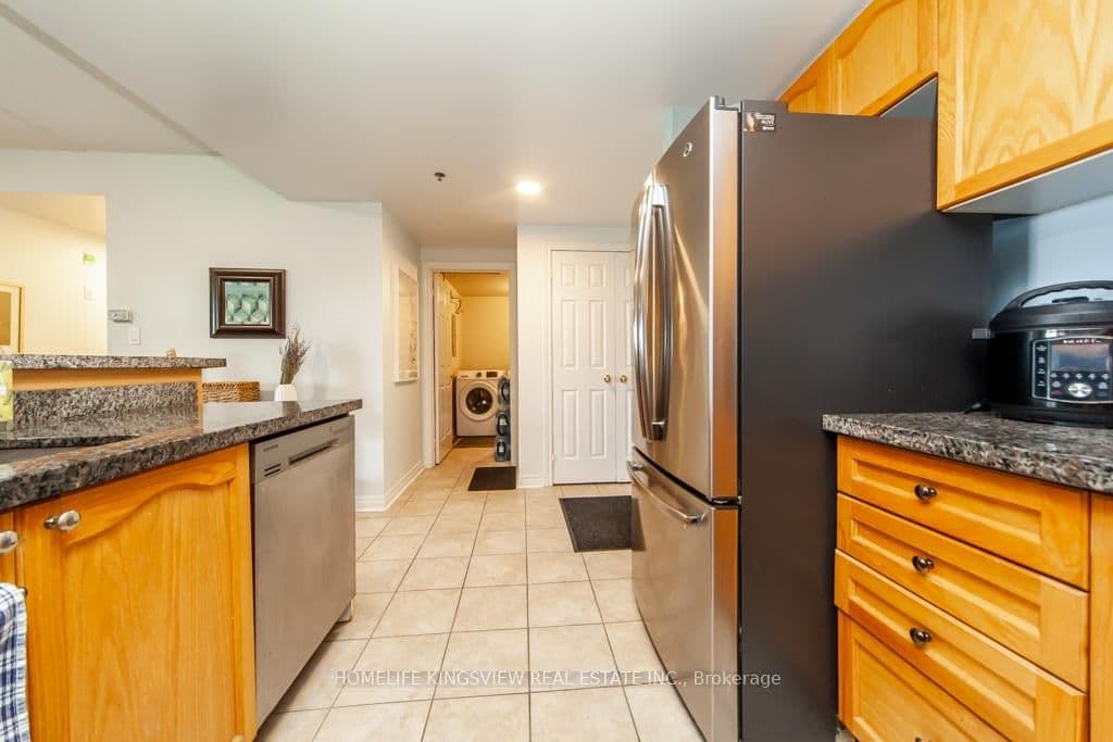 7428 Markham Road, Unit 301 thumbnail 14