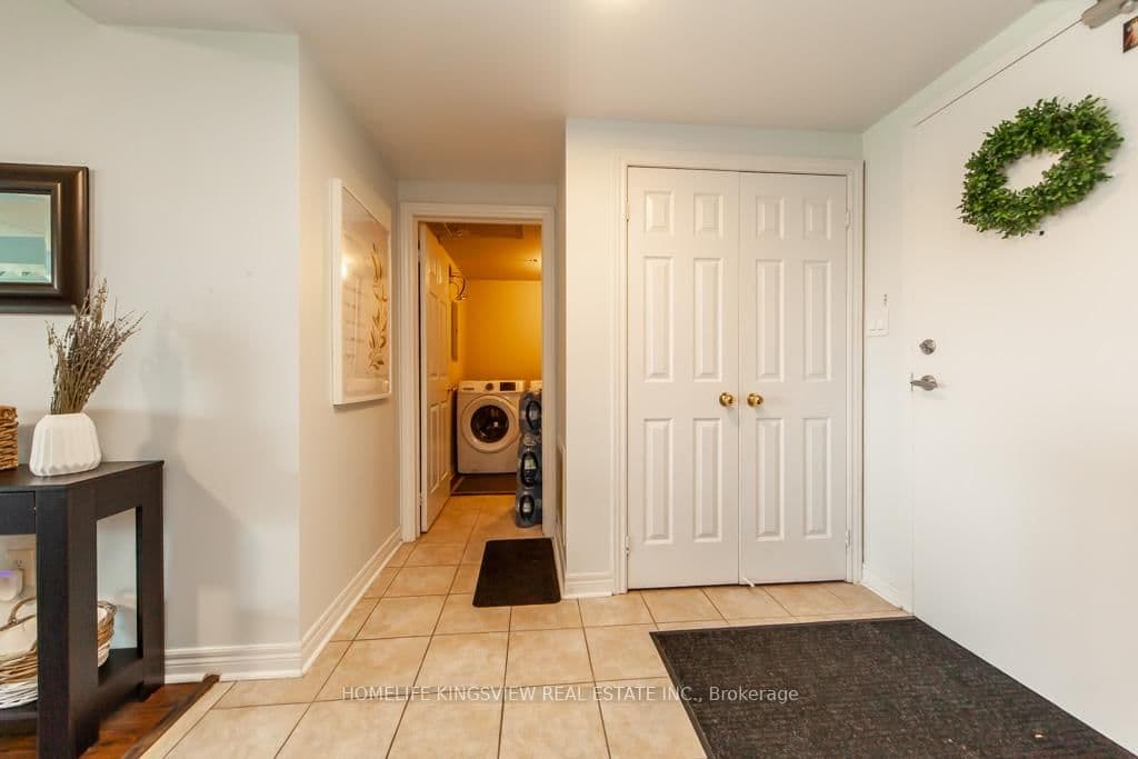 7428 Markham Road, Unit 301 thumbnail 15