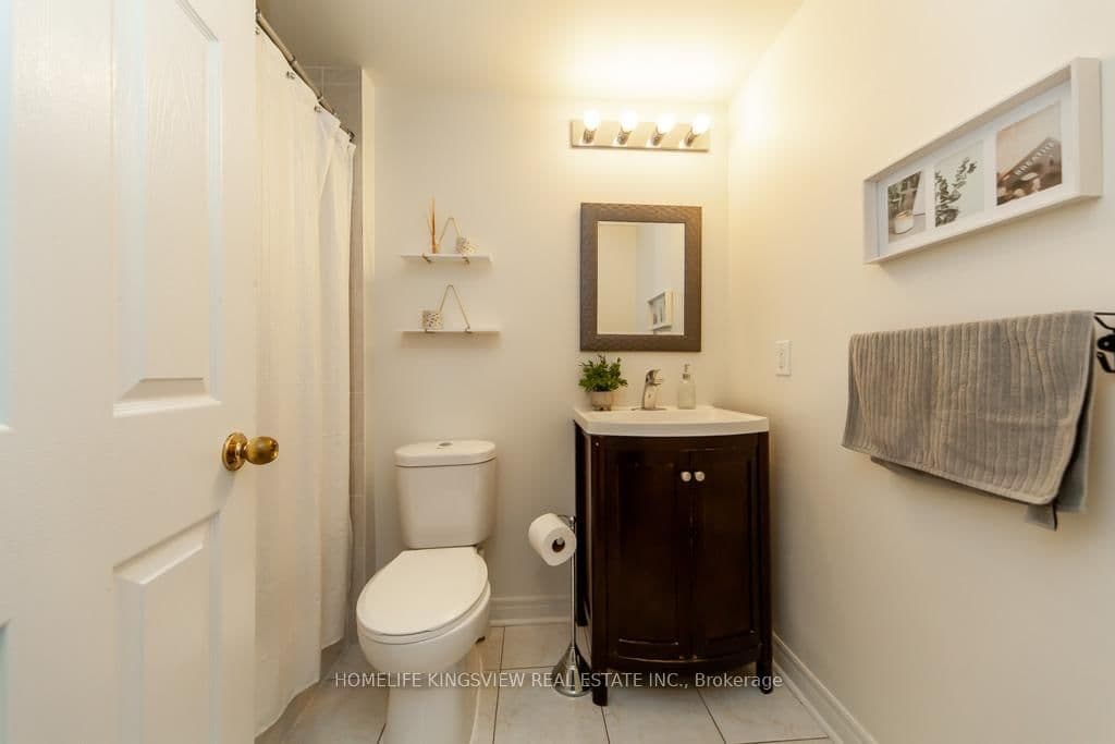 7428 Markham Road, Unit 301 thumbnail 24