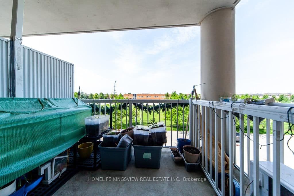 7428 Markham Road, Unit 301 thumbnail 27