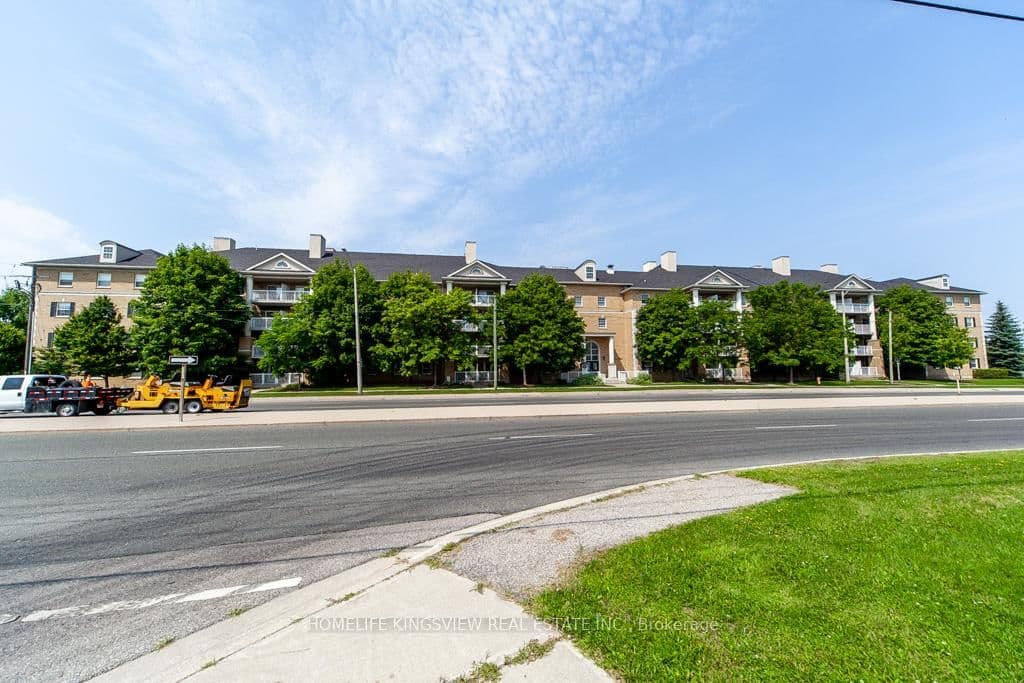 7428 Markham Road, Unit 301 thumbnail 3