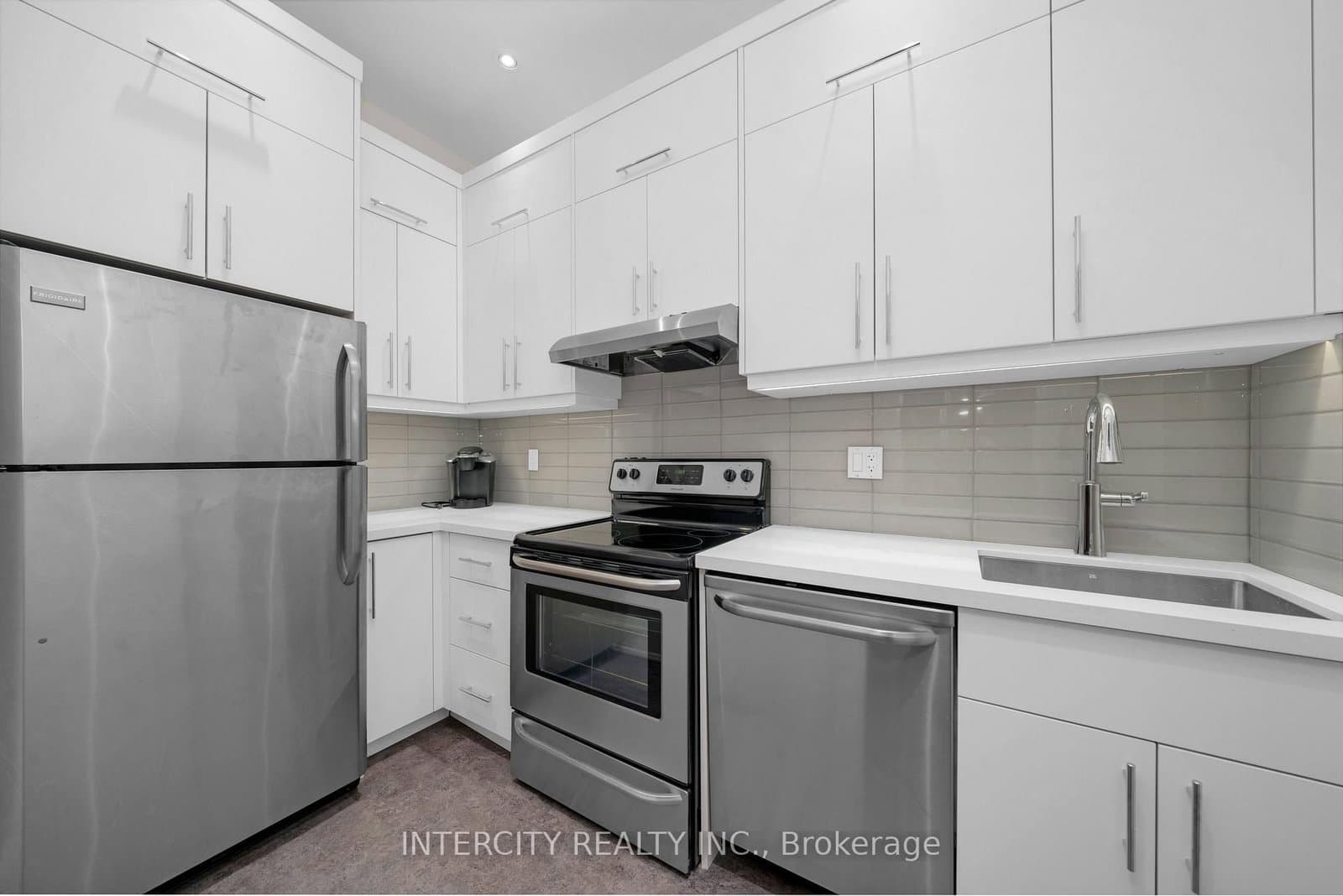 34 Rosebud Court thumbnail 38