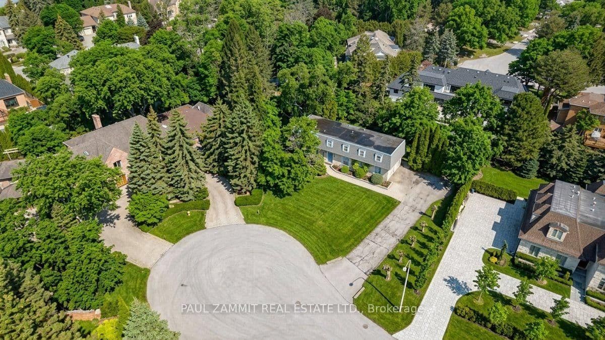 8 Lafayette Place thumbnail 9