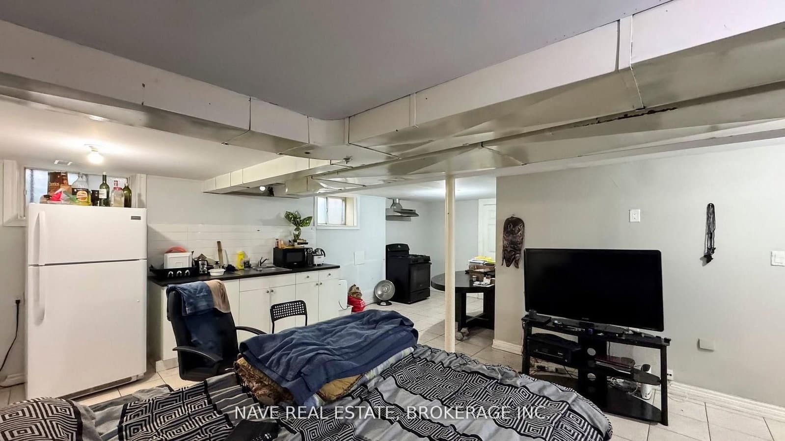 9747 Bathurst Street thumbnail 34