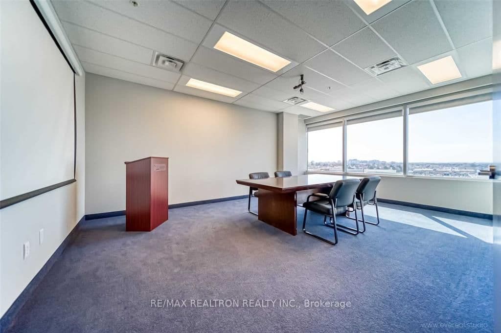 7191 Yonge Street, Unit 512 thumbnail 13