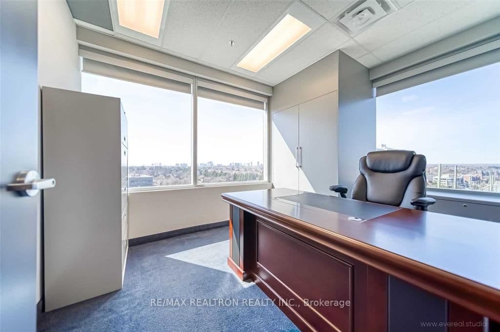 7191 Yonge Street, Unit 512 thumbnail 23