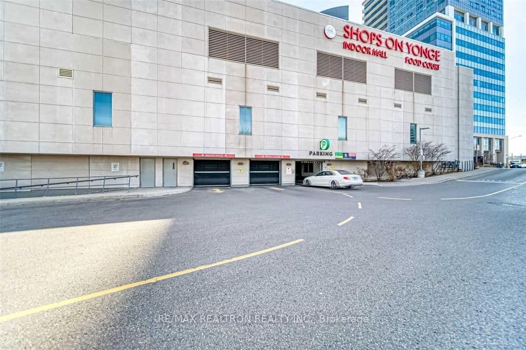 7191 Yonge Street, Unit 512 thumbnail 27