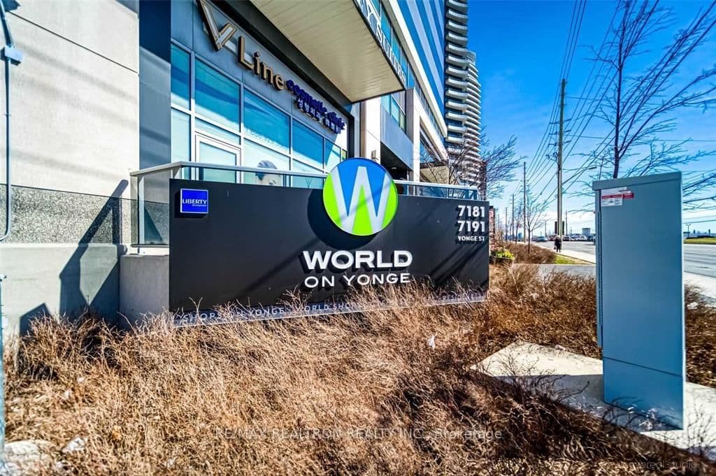 7191 Yonge Street, Unit 512 thumbnail 3