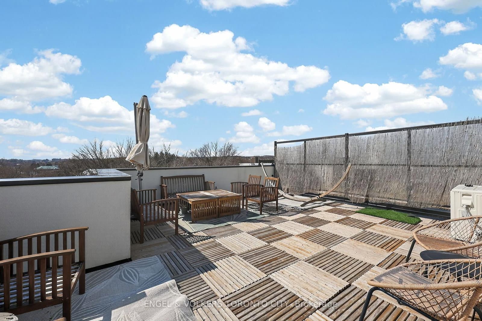300 Alex Gardner Circle, Unit 42 thumbnail 31