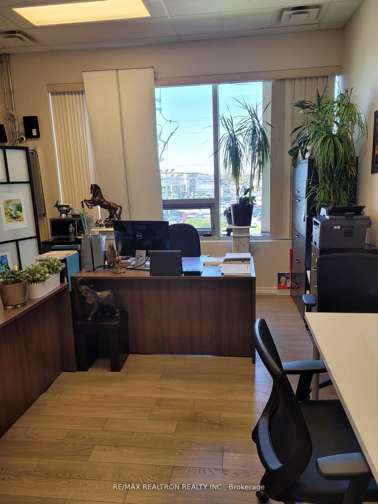 7163 Yonge Street, Unit 236 thumbnail 5