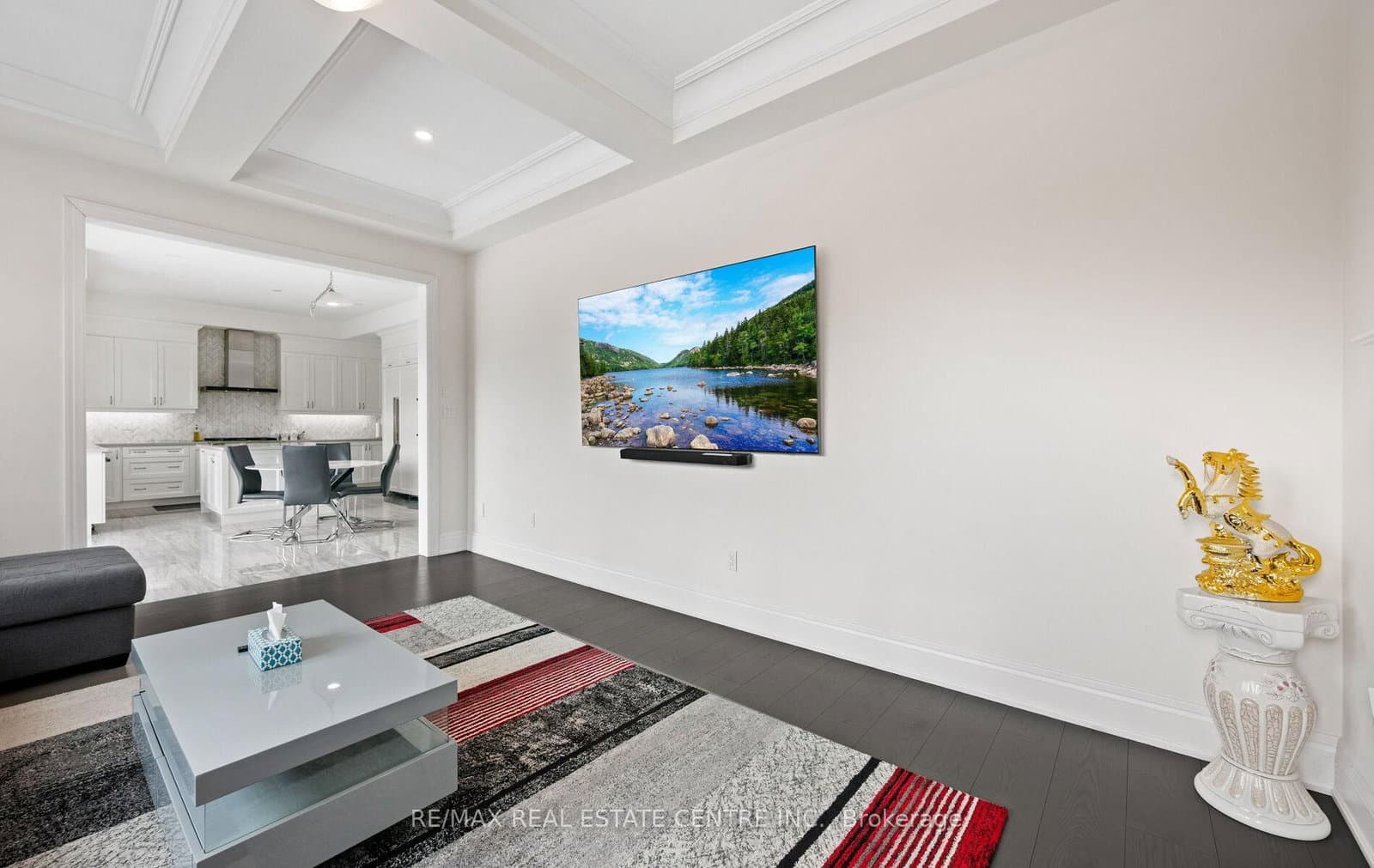 160 Wainfleet Crescent thumbnail 16