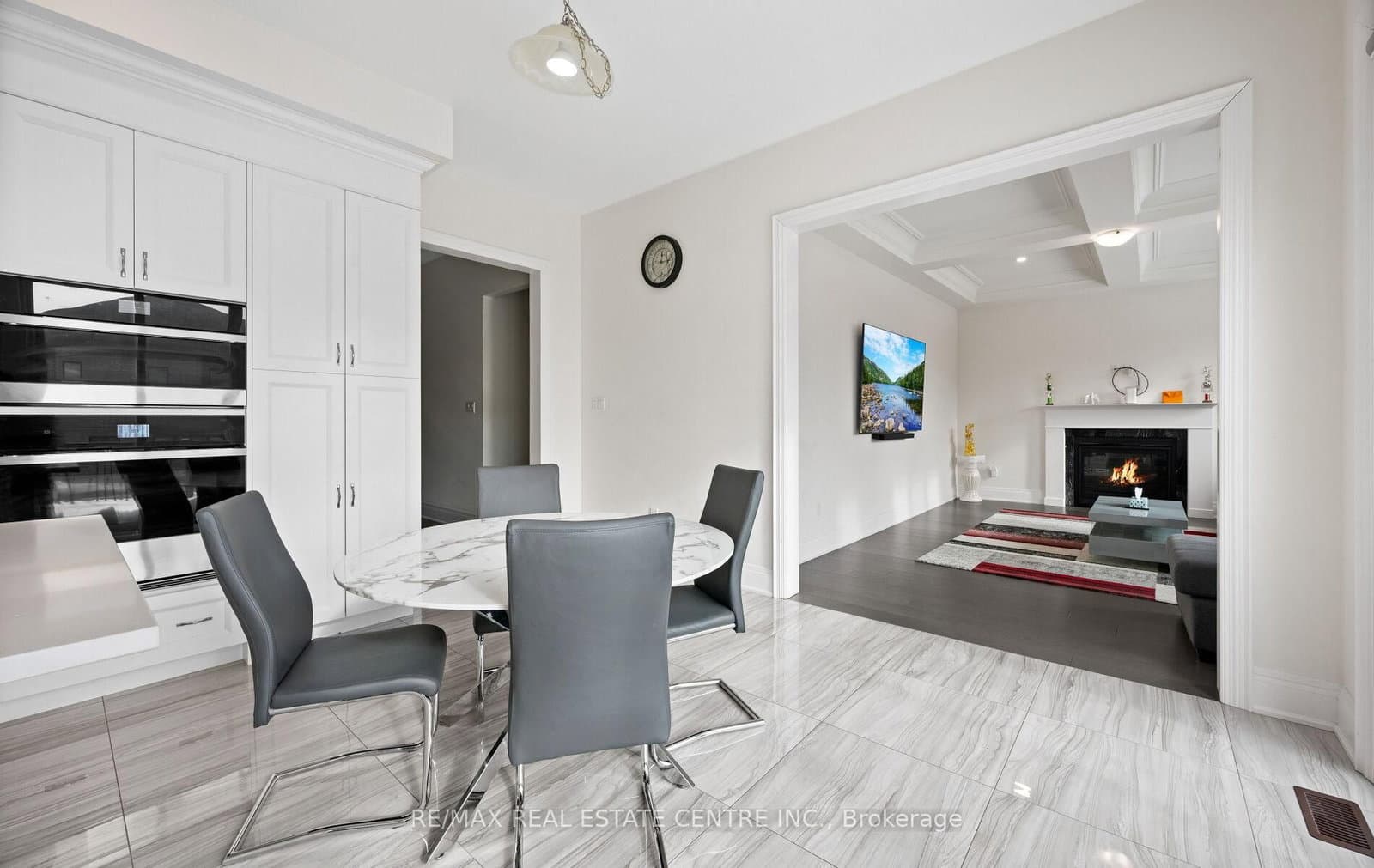 160 Wainfleet Crescent thumbnail 20