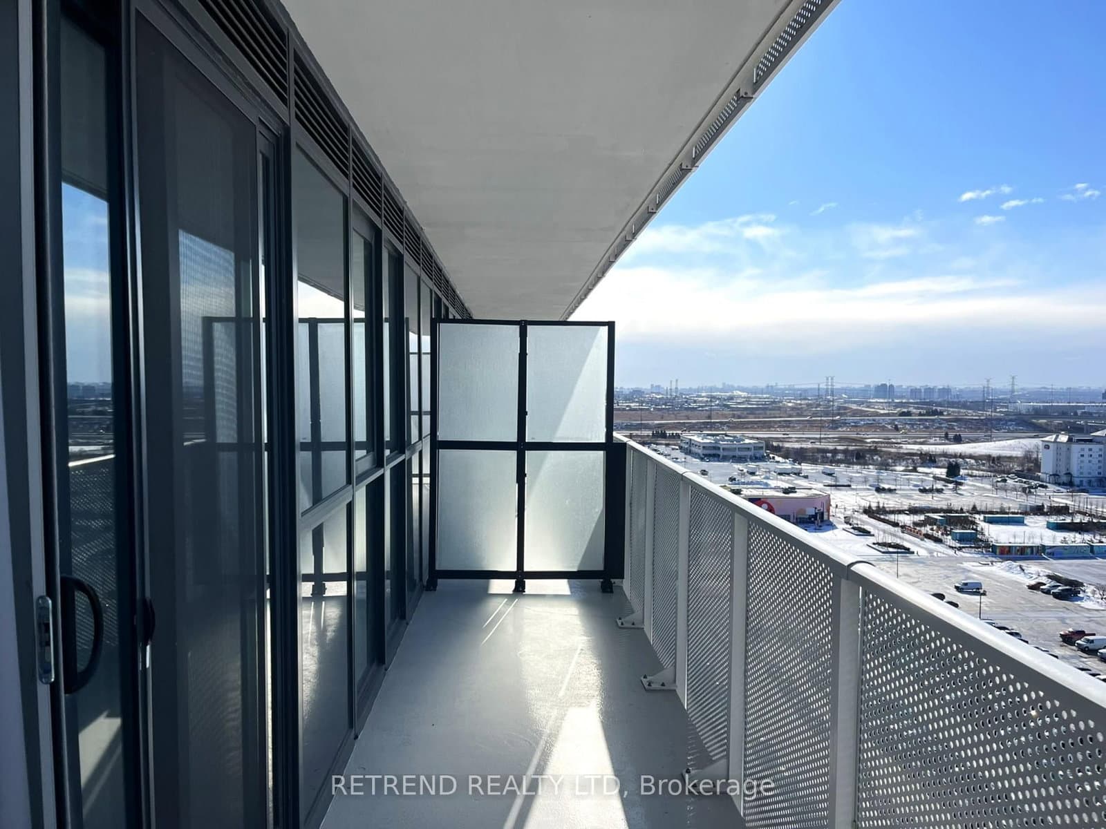 195 Commerce Street, Unit 1709 thumbnail 9