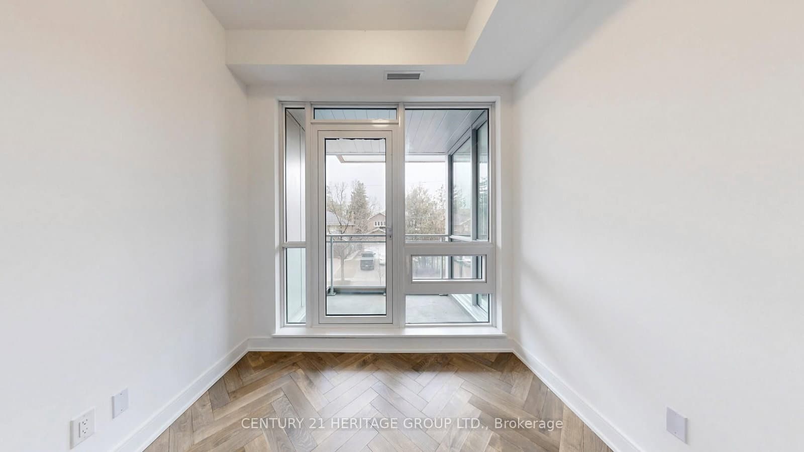 8888 YONGE Street, Unit 103 L/W thumbnail 17