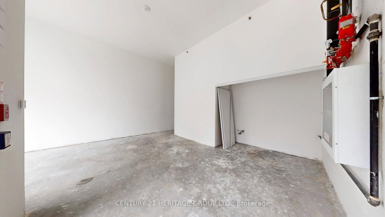 8888 YONGE Street, Unit 103 L/W thumbnail 37