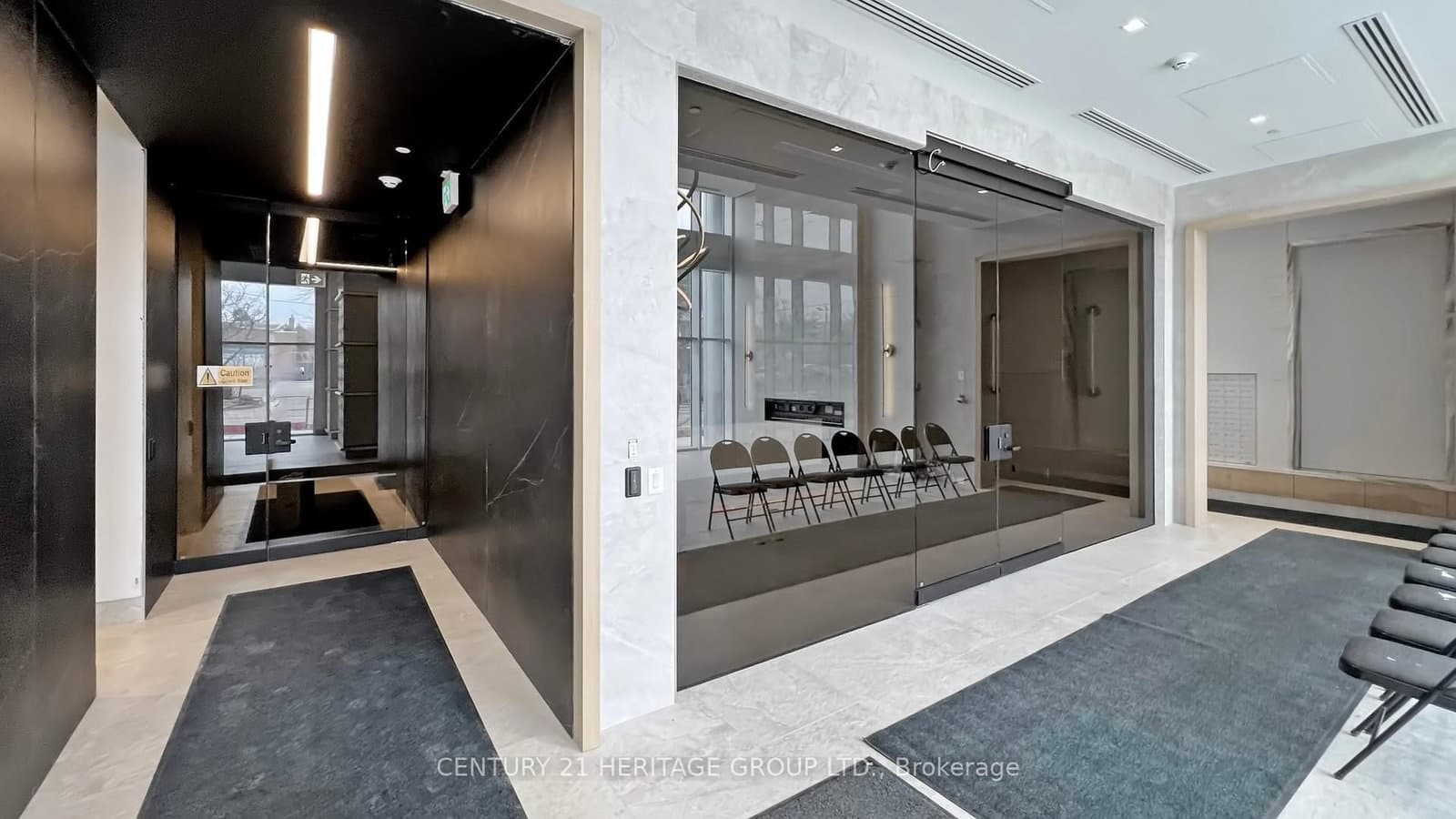 8888 YONGE Street, Unit 103 L/W thumbnail 9
