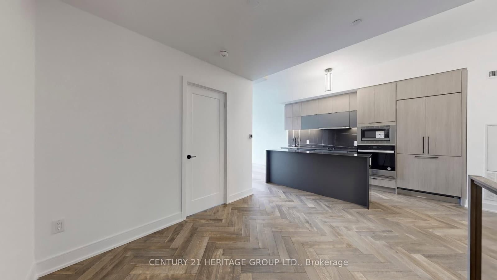 8888 YONGE Street, Unit 103 W/L thumbnail 14