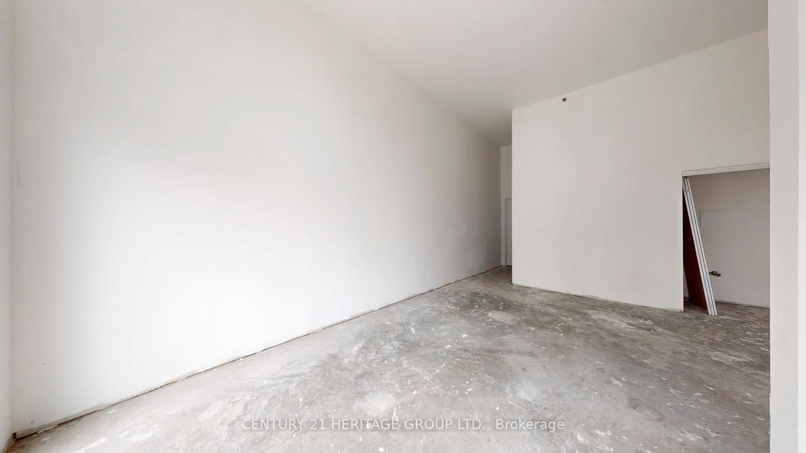 8888 YONGE Street, Unit 103 W/L thumbnail 34