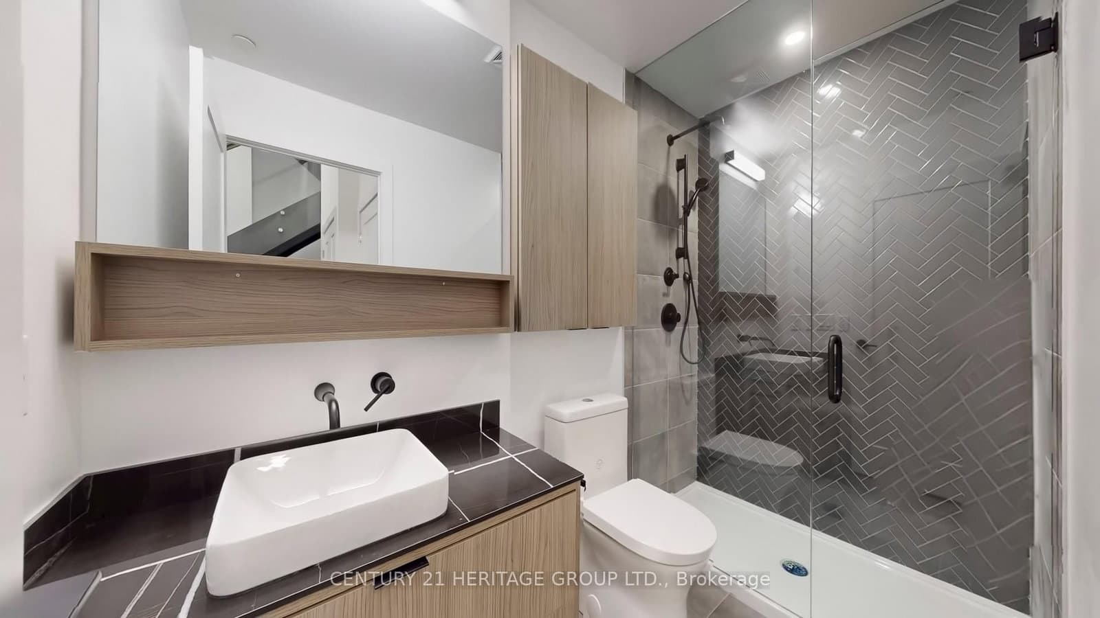 8888 YONGE Street, Unit 103 W/L thumbnail 40