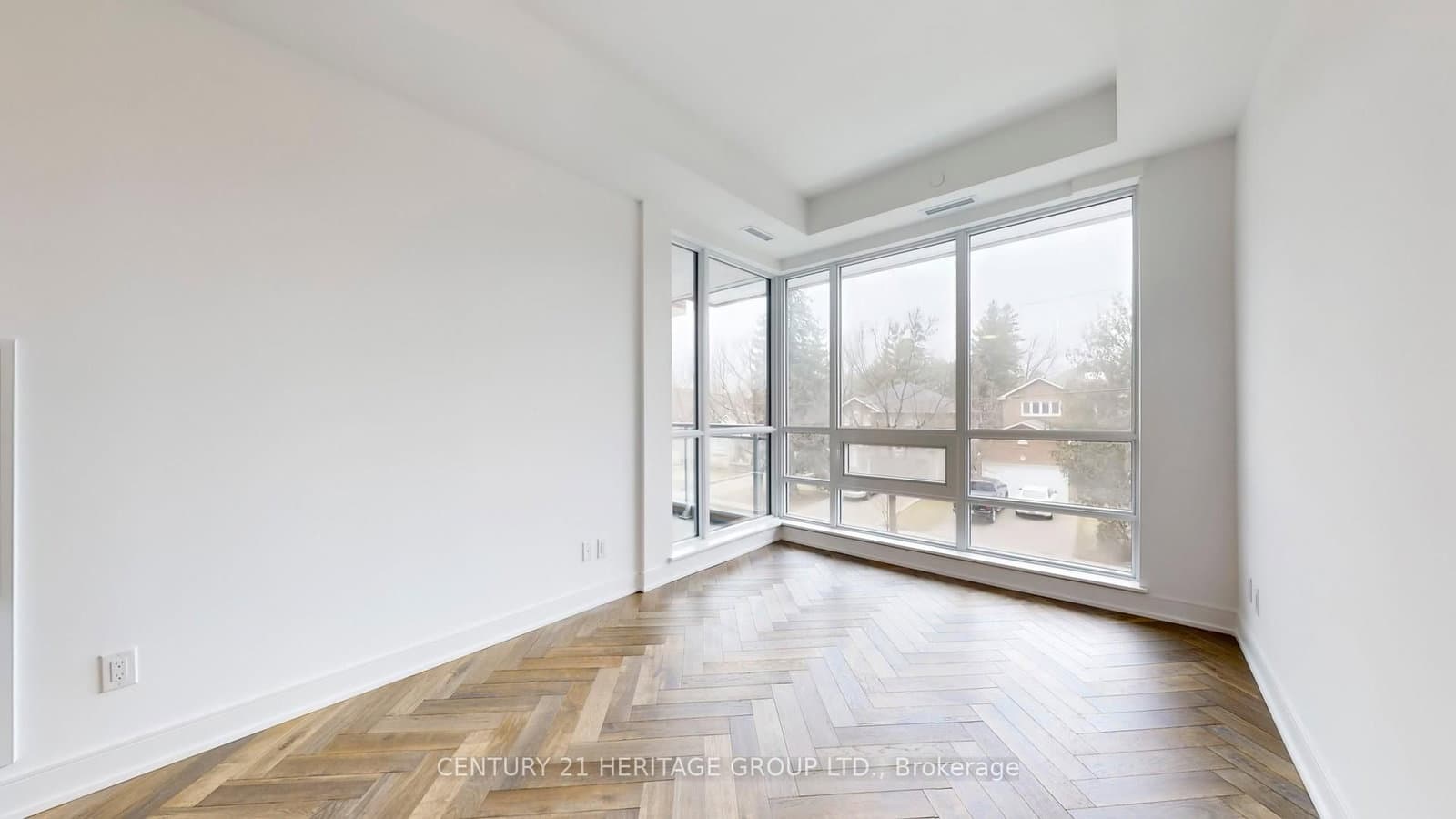 8888 YONGE Street, Unit 103 W/L thumbnail 9