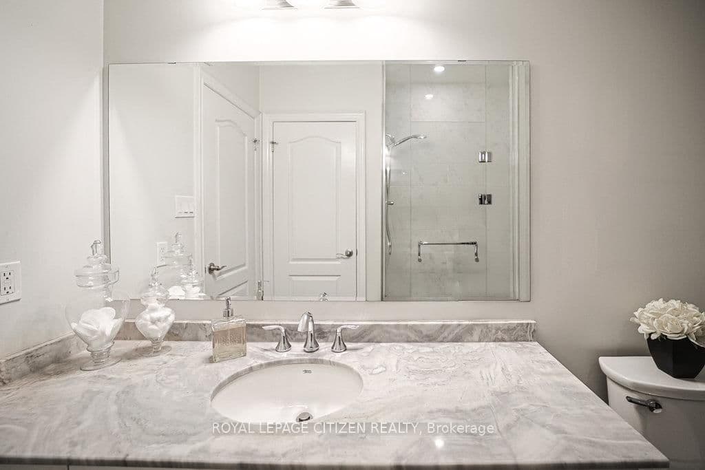 19 Westmount Drive thumbnail 24
