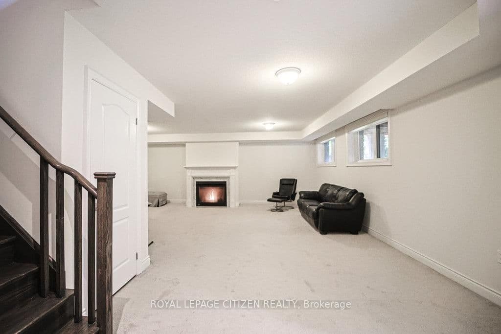 19 Westmount Drive thumbnail 30