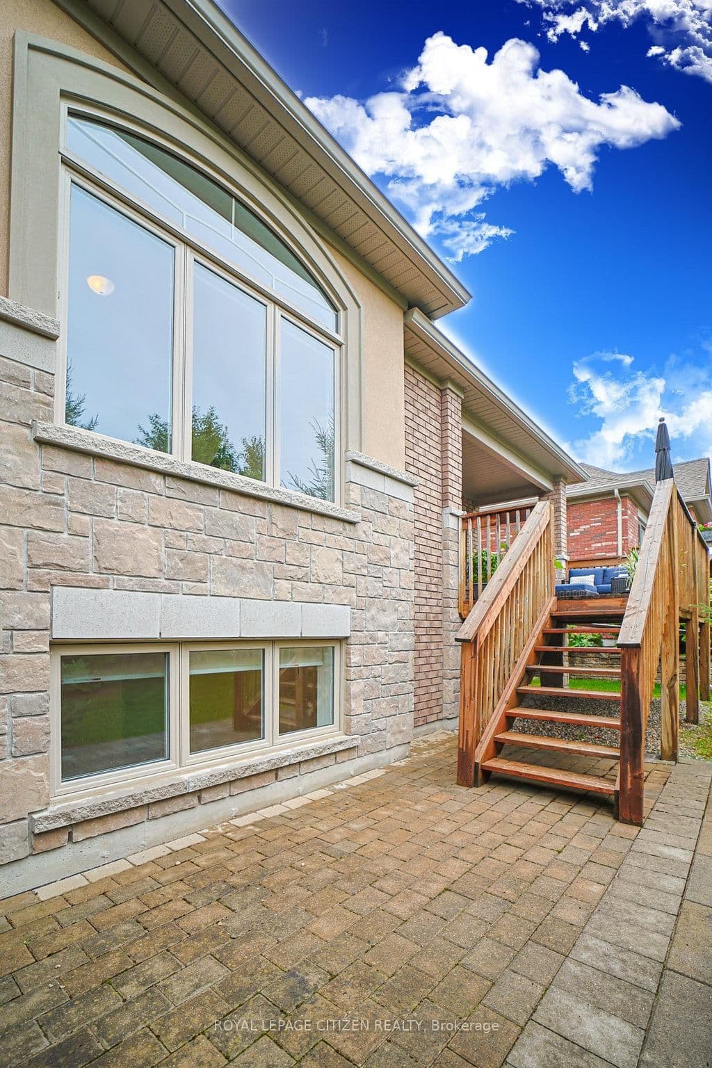 19 Westmount Drive thumbnail 40