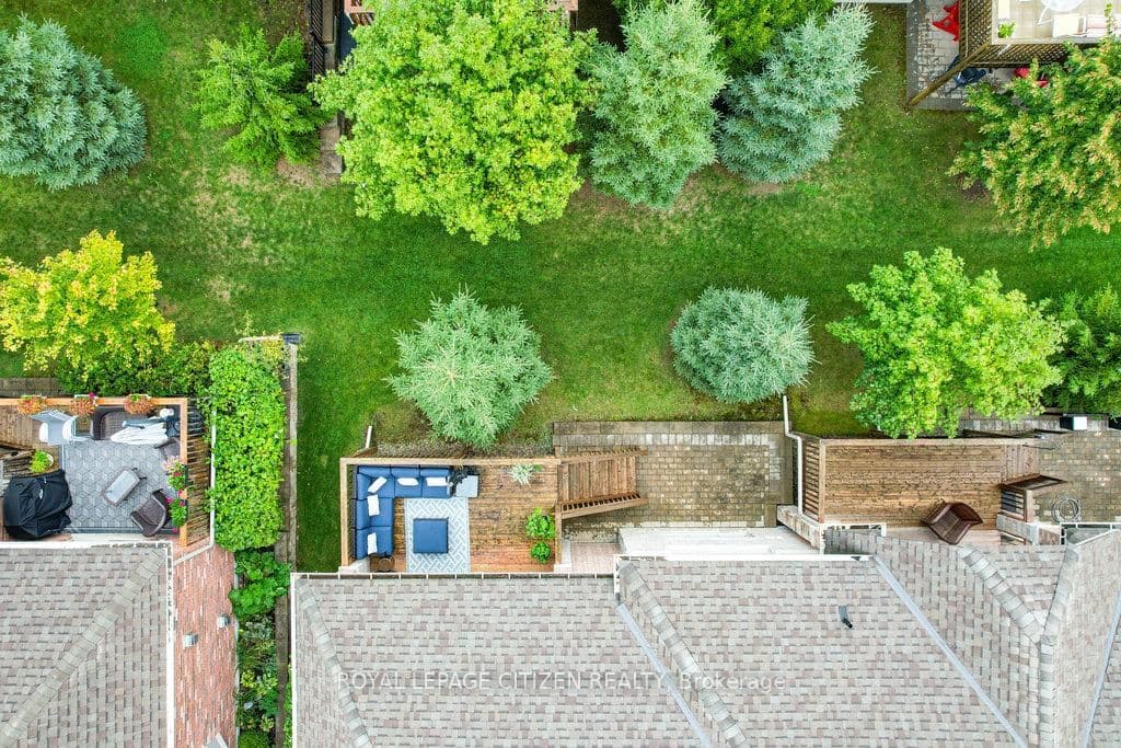 19 Westmount Drive thumbnail 45