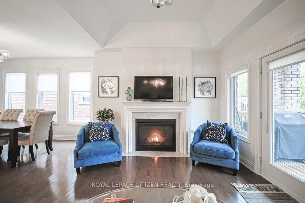19 Westmount Drive thumbnail 6