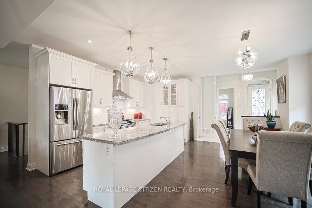 19 Westmount Drive thumbnail 9