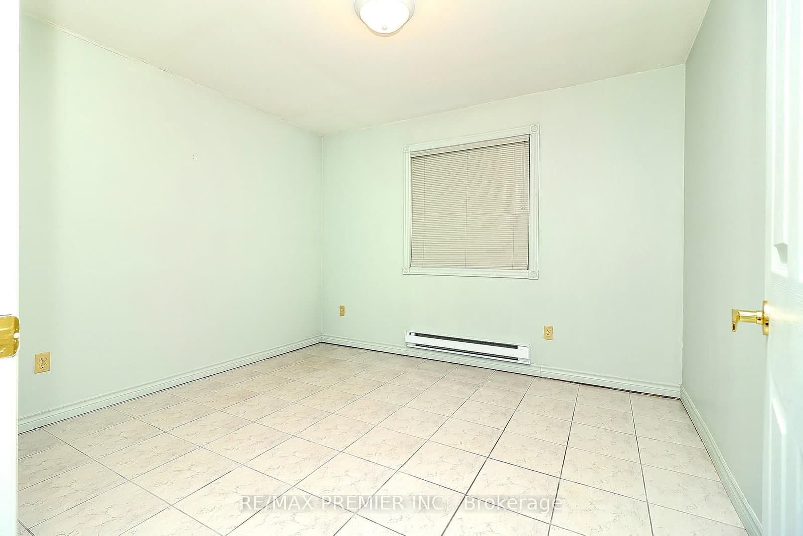 6080 King Vaughan Road thumbnail 8