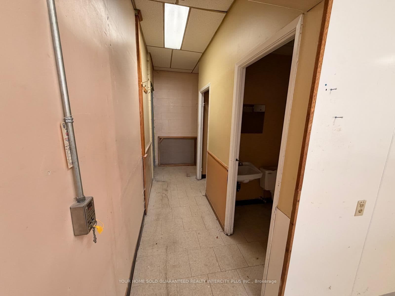 350 Davis Drive, Unit 2 thumbnail 7