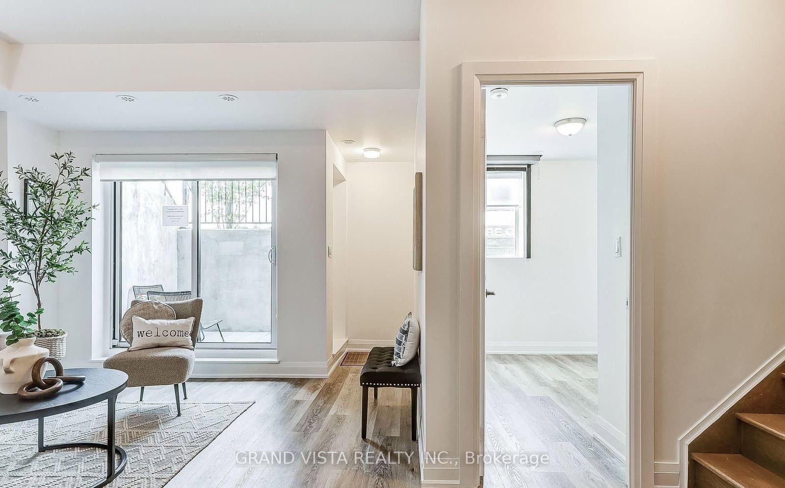 5279 Highway 7, Unit B602 thumbnail 16
