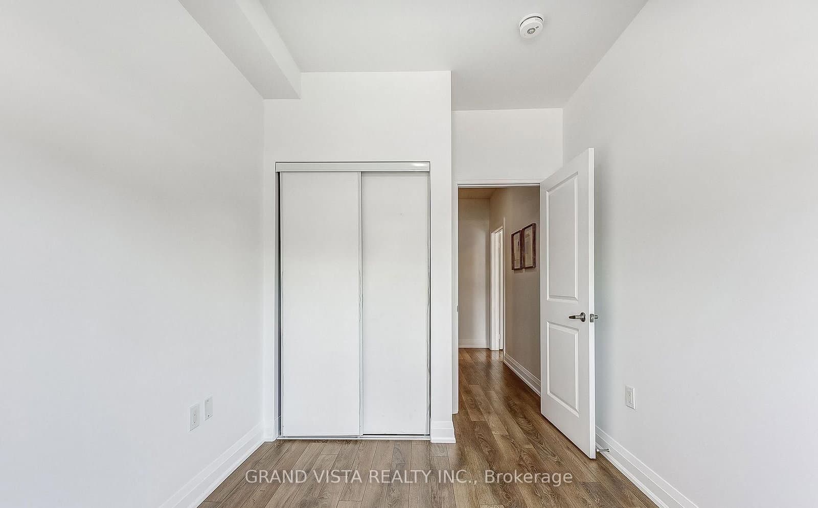 5279 Highway 7, Unit B602 thumbnail 27
