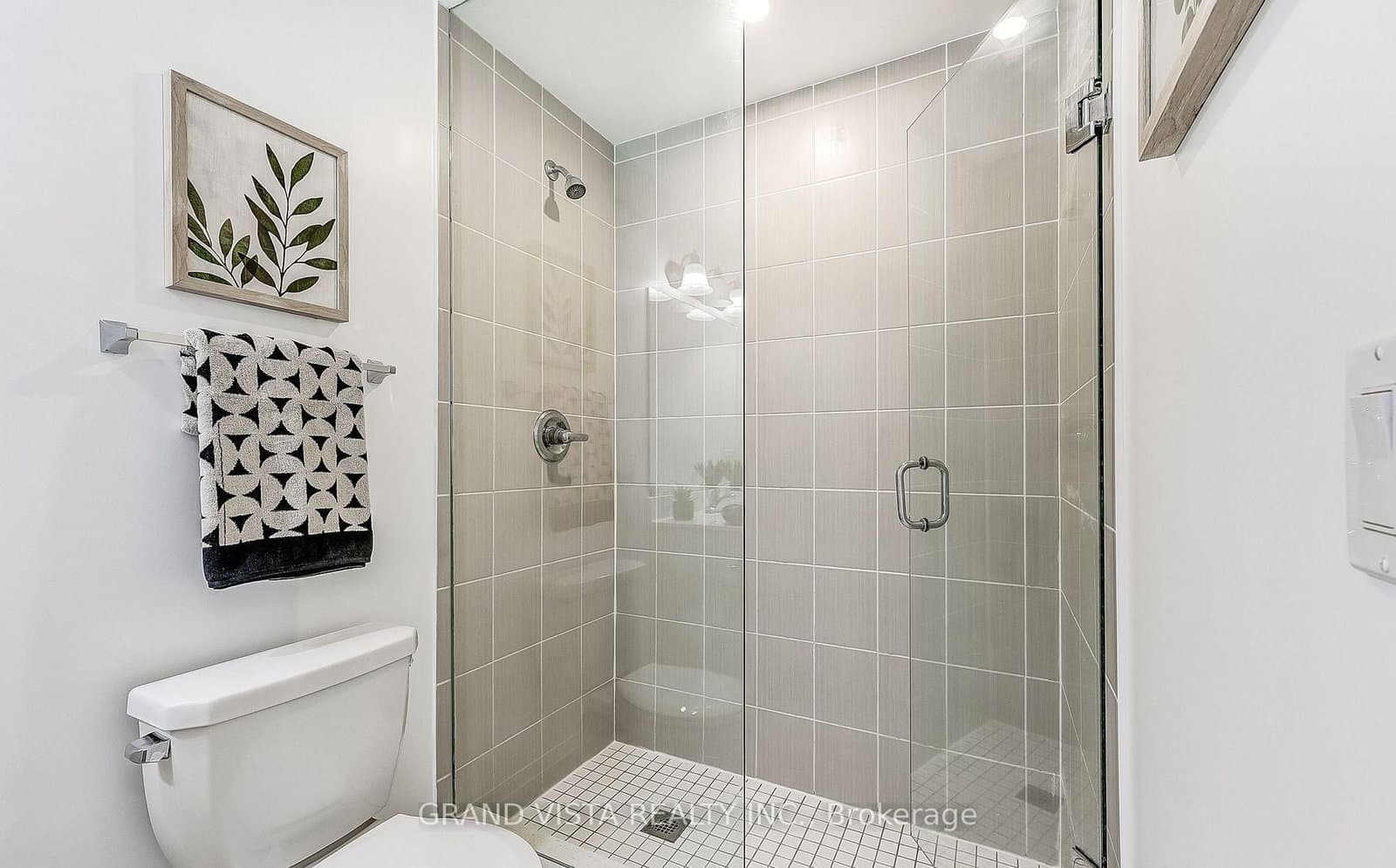 5279 Highway 7, Unit B602 thumbnail 34