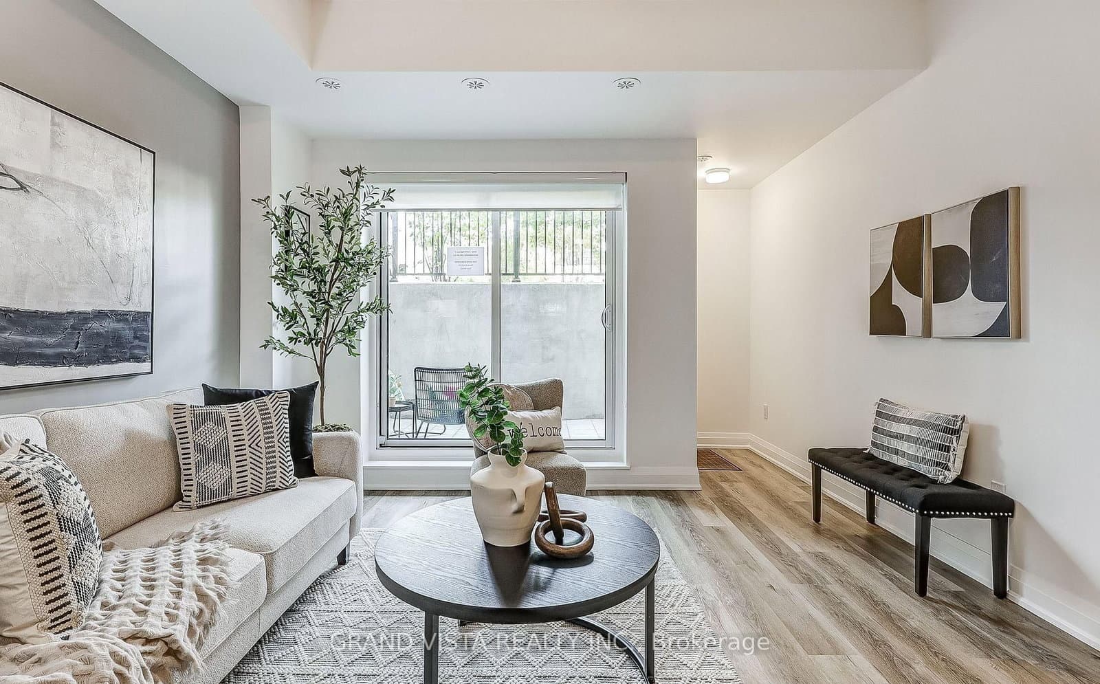 5279 Highway 7, Unit B602 thumbnail 9