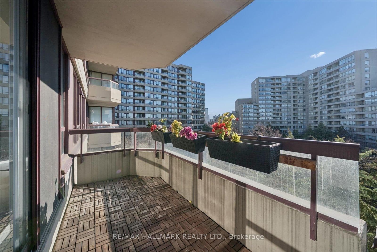 81 Townsgate Drive, Unit 512 thumbnail 23