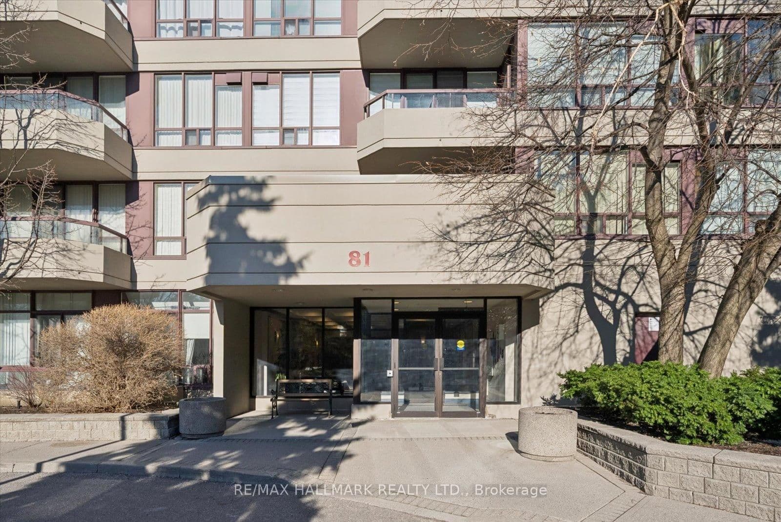 81 Townsgate Drive, Unit 512 thumbnail 41