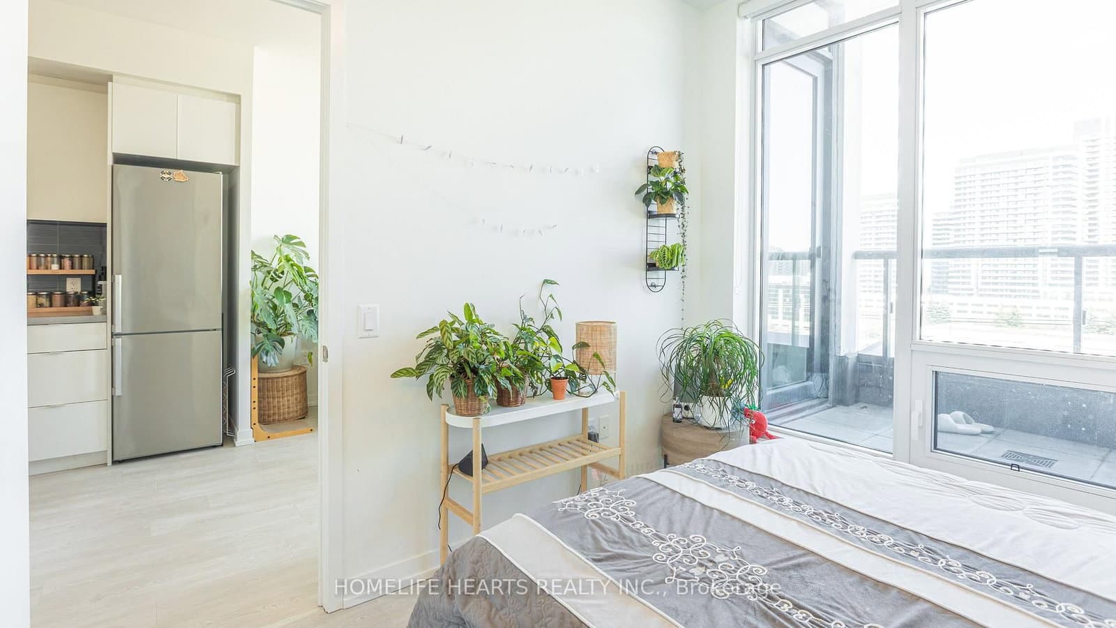 8868 Yonge Street, Unit 818 thumbnail 11