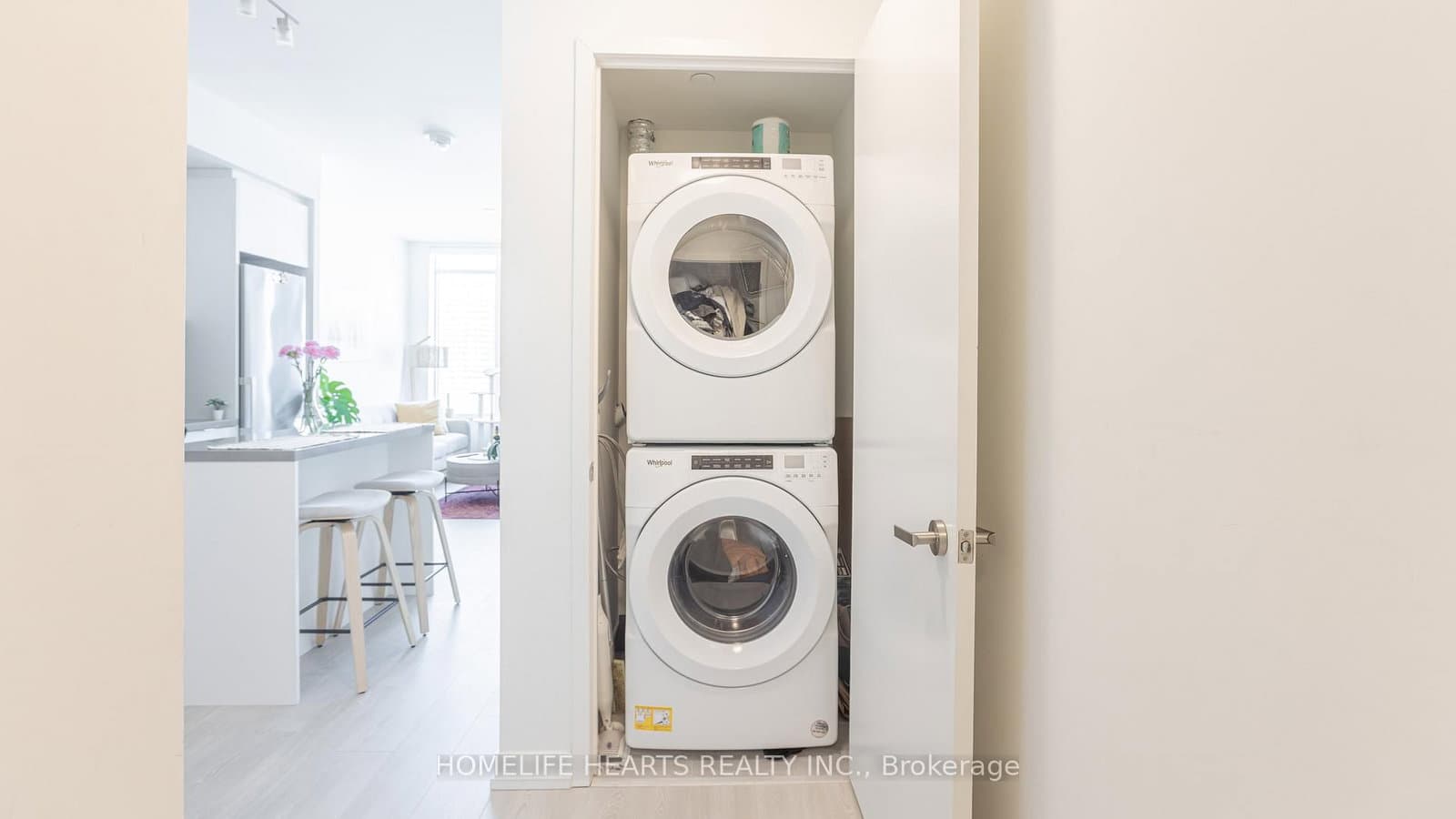 8868 Yonge Street, Unit 818 thumbnail 18