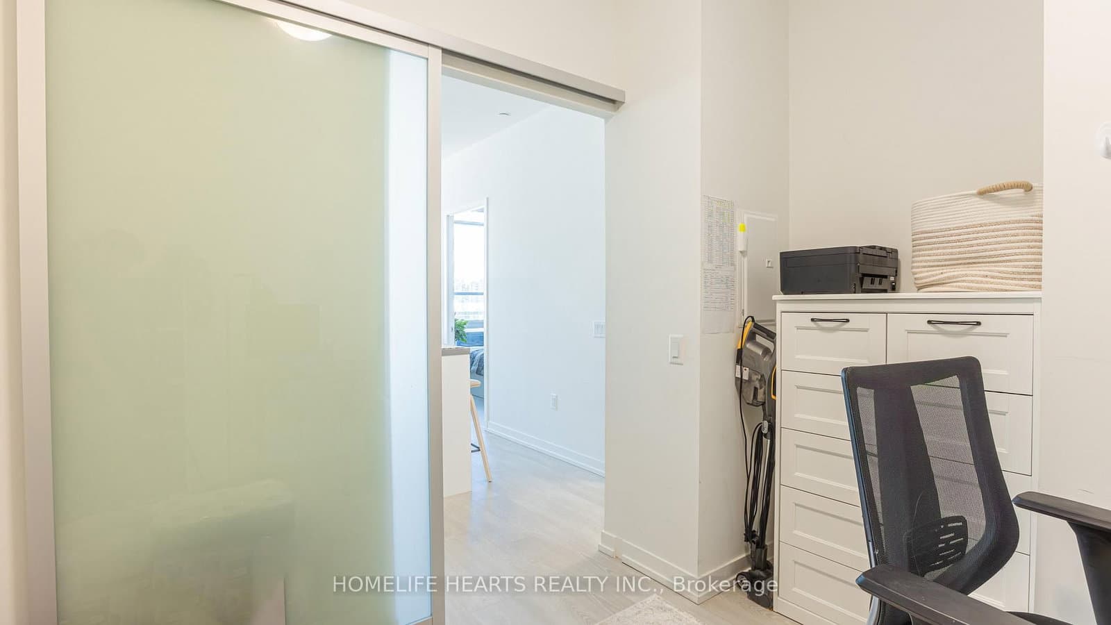 8868 Yonge Street, Unit 818 thumbnail 20