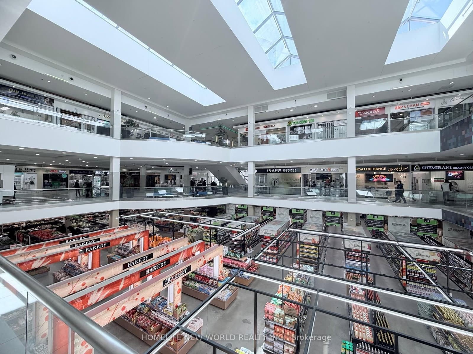 7181 Yonge Street, Unit 108 &109 thumbnail 18