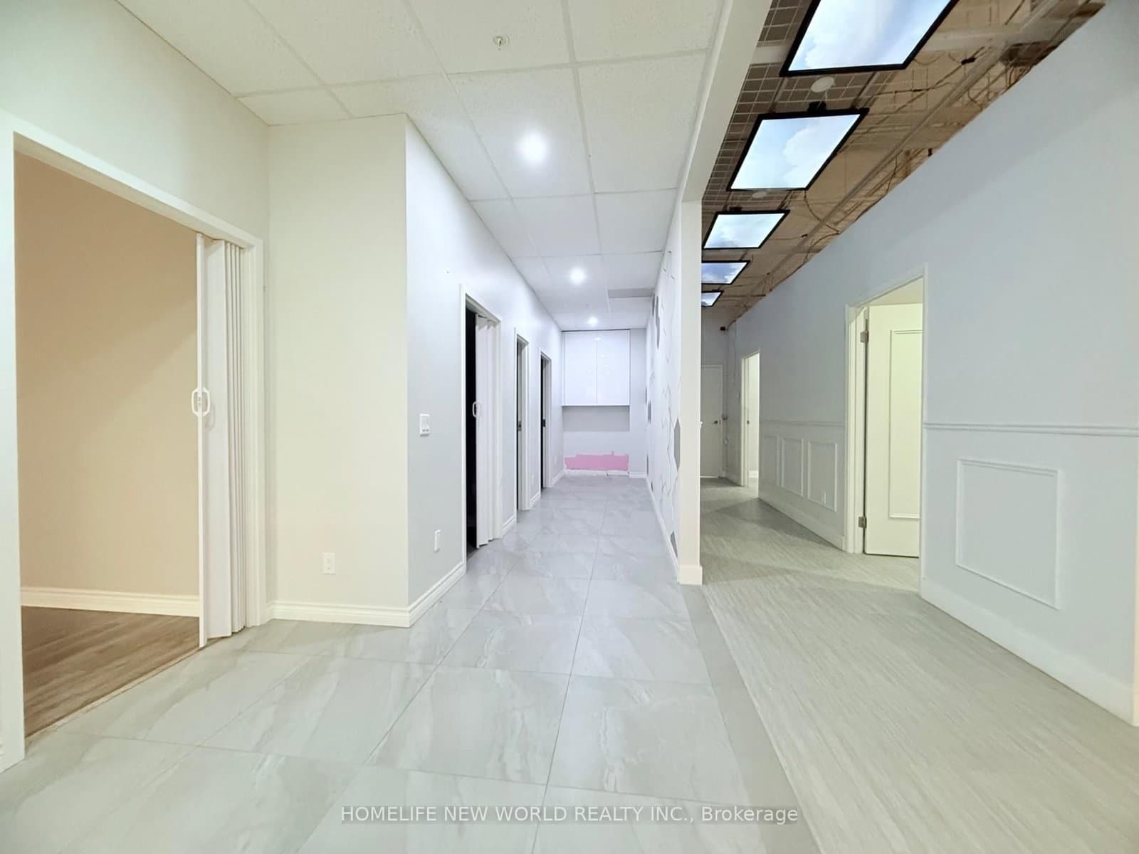7181 Yonge Street, Unit 108 &109 thumbnail 5