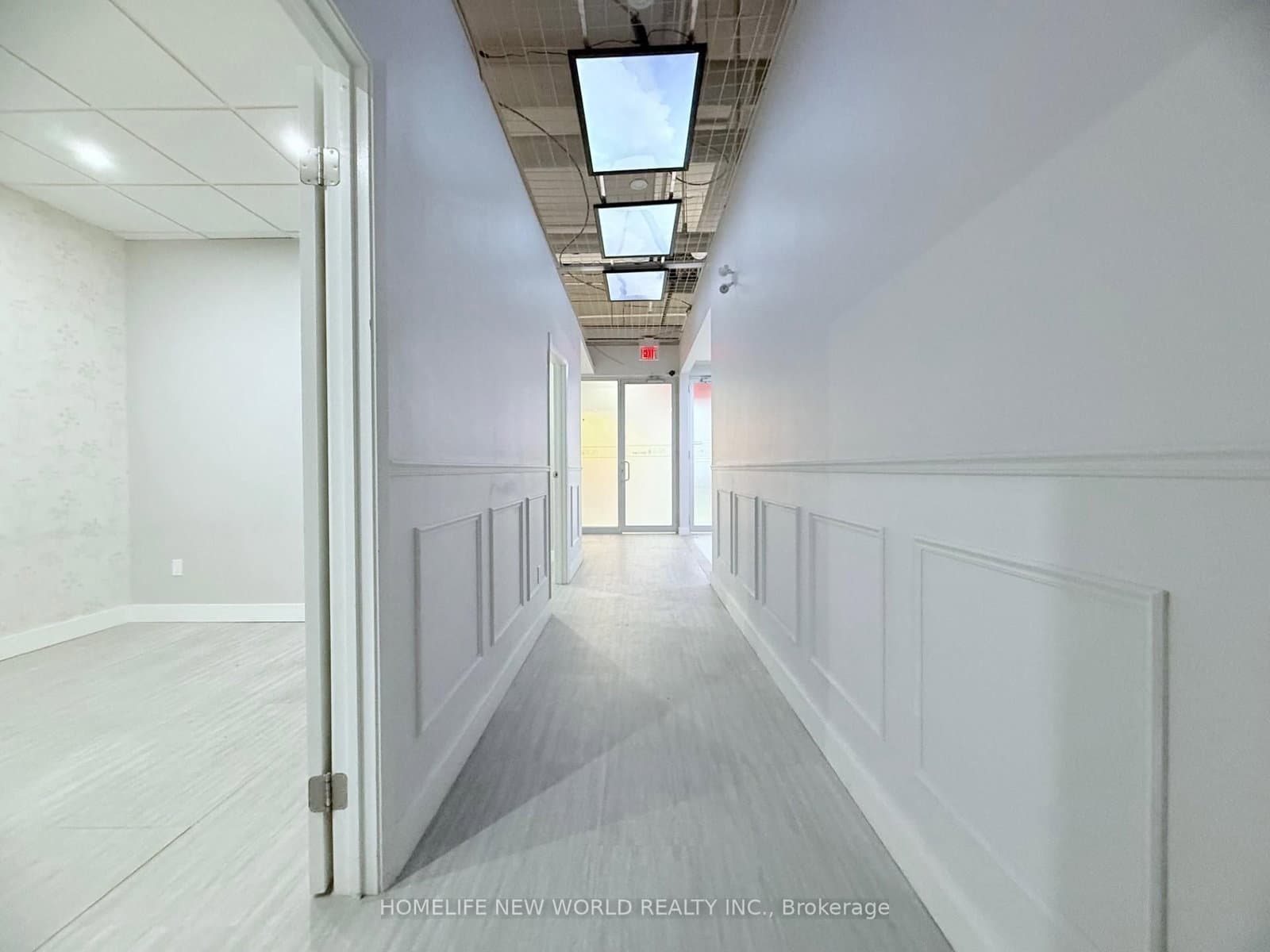 7181 Yonge Street, Unit 108 &109 thumbnail 8