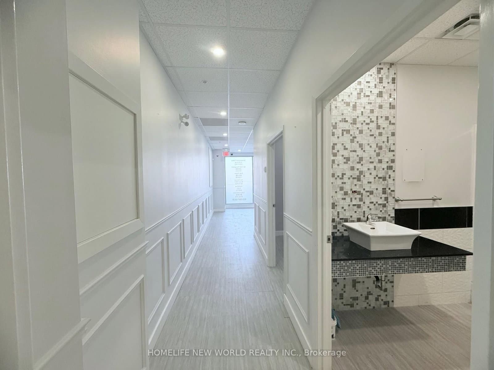 7181 Yonge Street, Unit 7 &108 &109 thumbnail 17