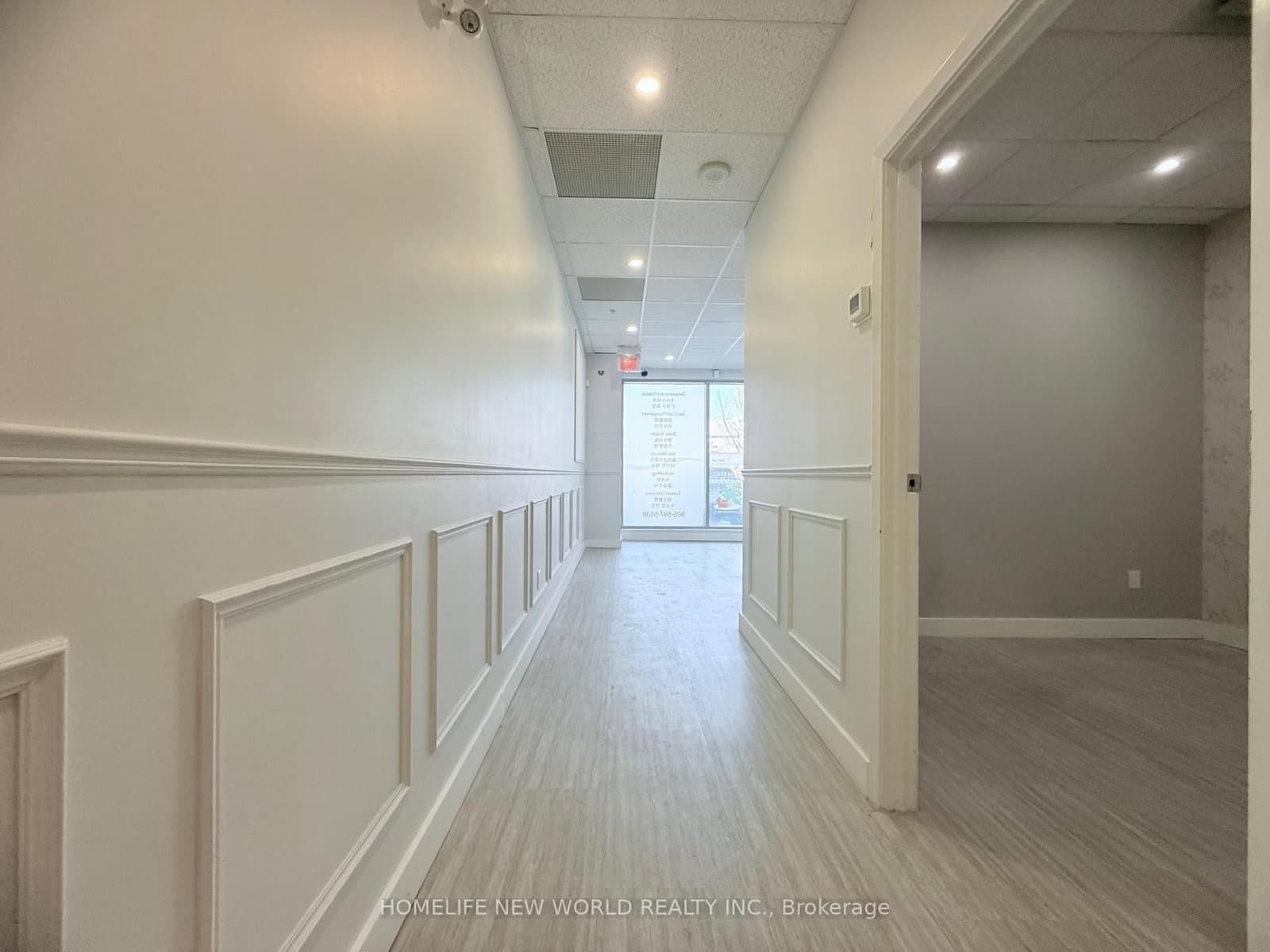 7181 Yonge Street, Unit 7 thumbnail 4