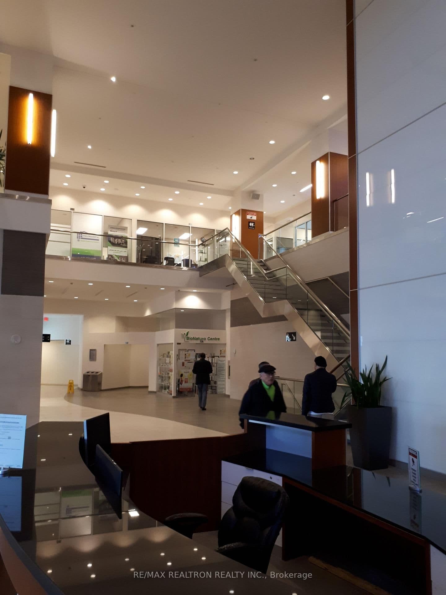7163 Yonge Street, Unit 259 thumbnail 4