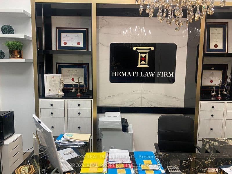 7163 Yonge Street, Unit 119 thumbnail 12