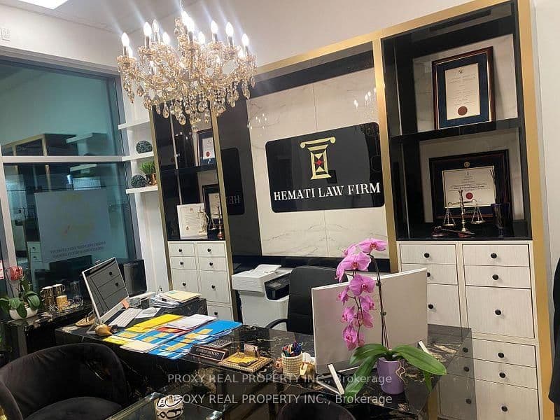 7163 Yonge Street, Unit 119 thumbnail 8