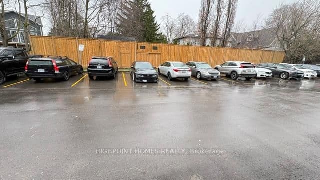 227 Main Street N, Unit 8 thumbnail 5
